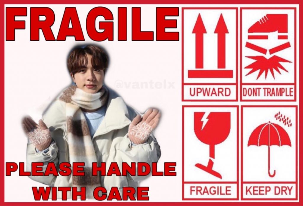 stiker fragile